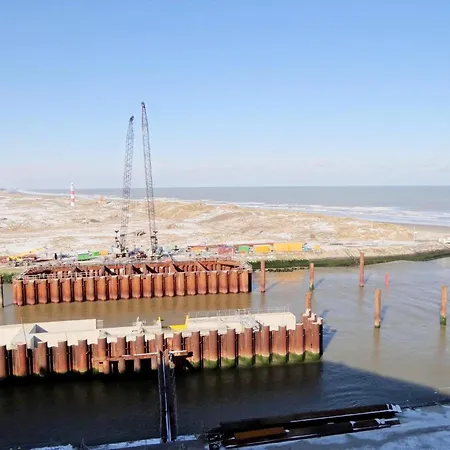 In Near The Nieuwpoort